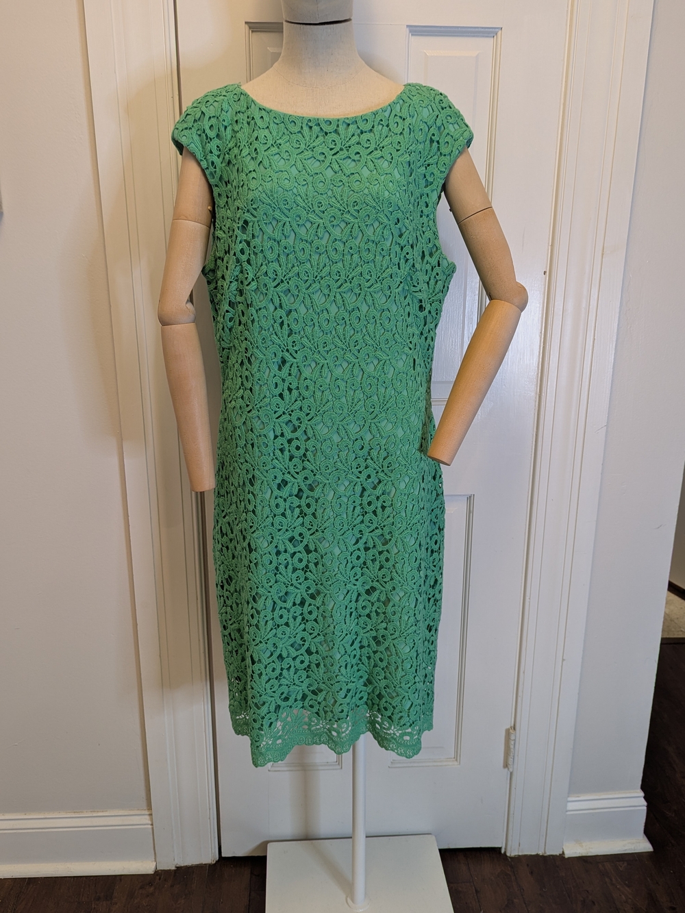Lauren Ralph Lauren Green Lace Midi Dress